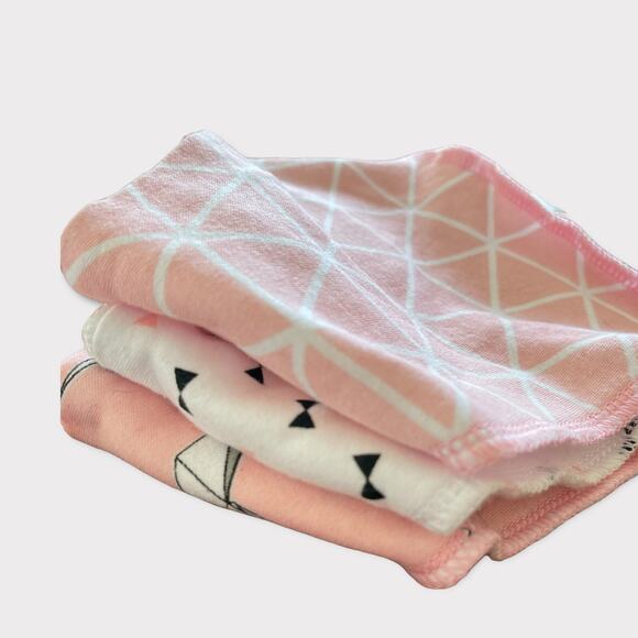 Hudson Baby Unisex Cotton Bib Set of 3 – Soft & Absorbent (One Size) - Picture 4 of 4